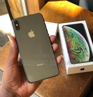 Apple iPhone XS Max (Used)