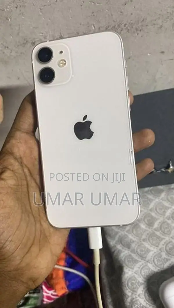 Apple iPhone 12 mini (Used)