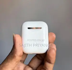 AirPod ( 1st gen ) Charging Case