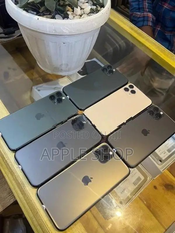 Apple iPhone 11 Pro 256GB (Used)