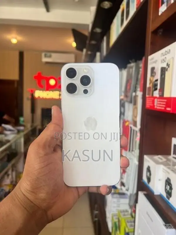 Apple iPhone 16 Pro Max (Used)