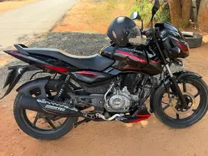 Bajaj Pulsar 150 2018