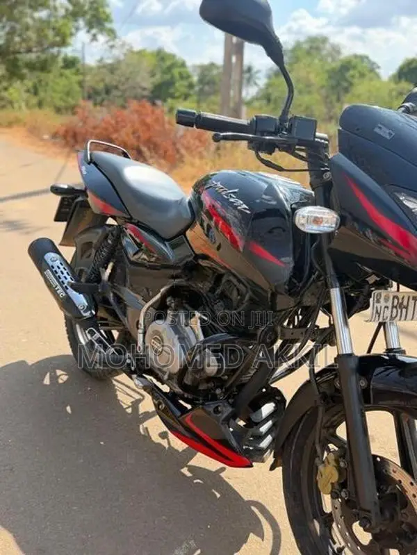 Bajaj Pulsar 150 2018