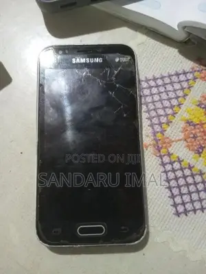 Samsung Galaxy J5 (Used)