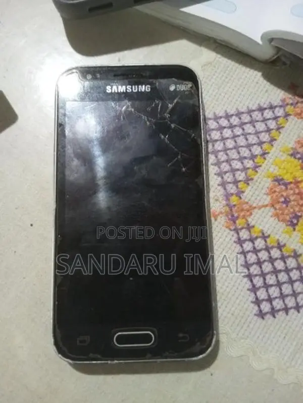 Samsung Galaxy J5 (Used)