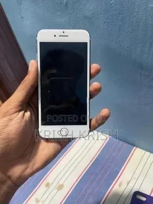 Apple iPhone 7 (Used)