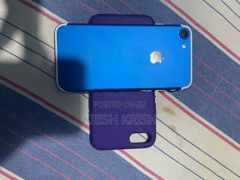 Apple iPhone 7 (Used)