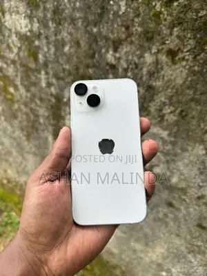 Apple iPhone 14 (Used)