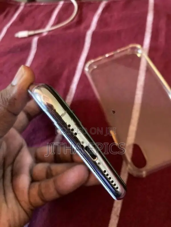 Apple iPhone XS 256GB (Used)