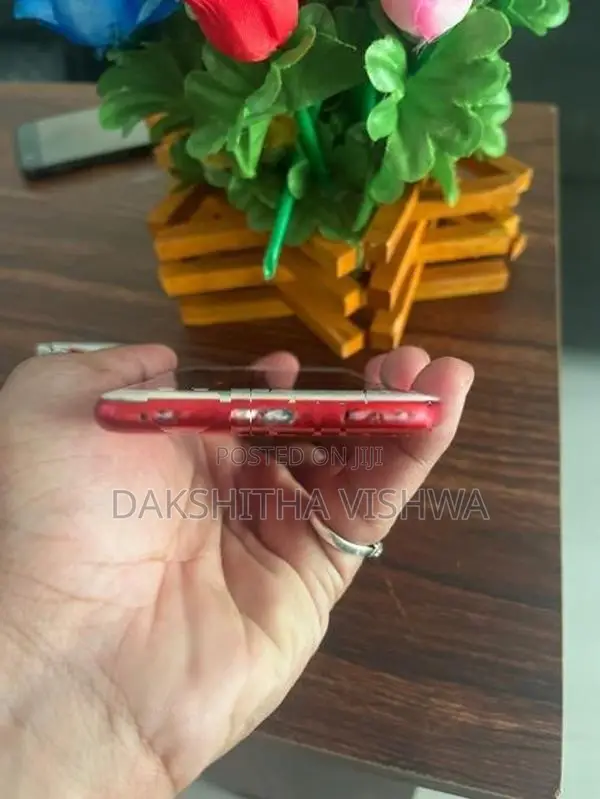 Apple iPhone 7 (Used)