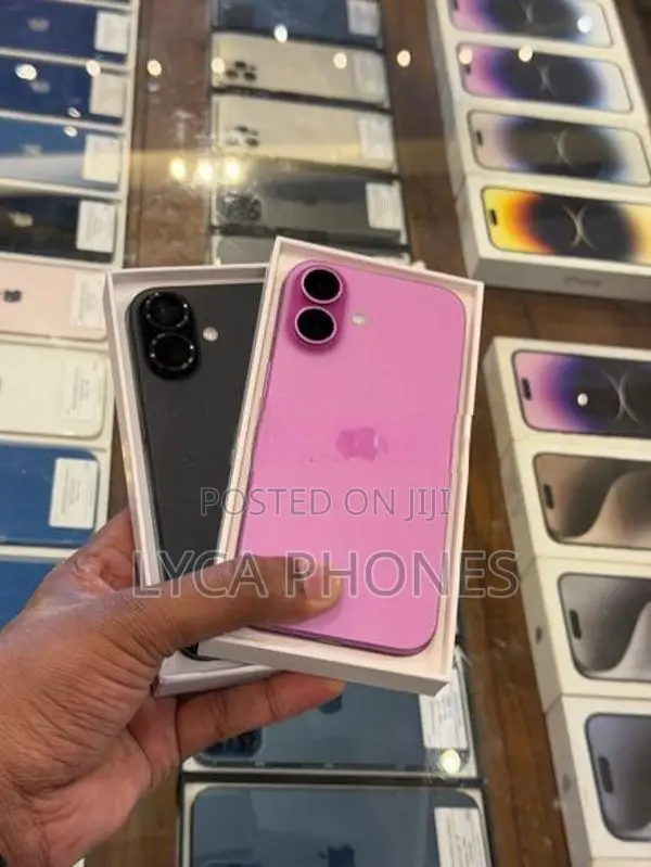 Apple iPhone 16 128GB (Used)
