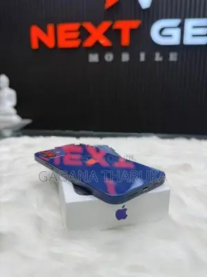 Apple iPhone 12 (Used)