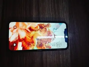 Apple iPhone XR (Used)