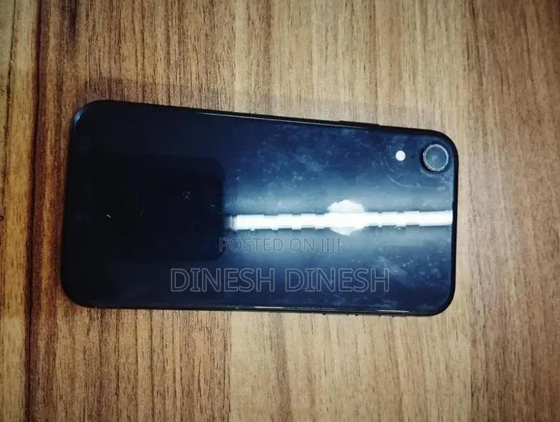 Apple iPhone XR (Used)