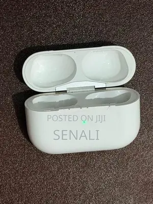 Apple AirPods Pro 2 USB-C Charging Case Only
