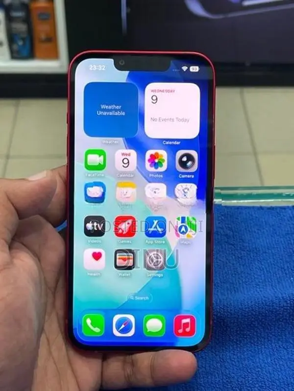 Apple iPhone 13 (Used)