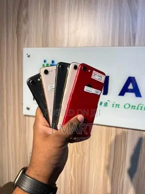 Apple iPhone 8 (Used)