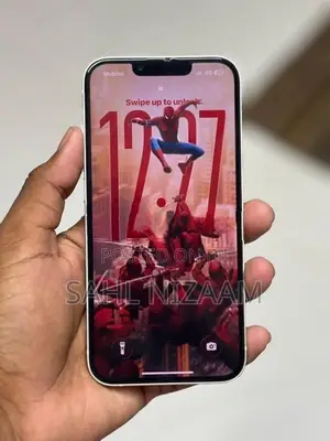 Apple iPhone 13 (Used)