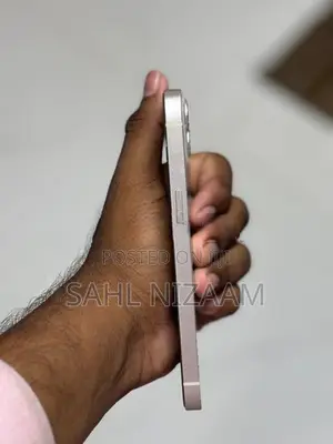 Apple iPhone 13 (Used)