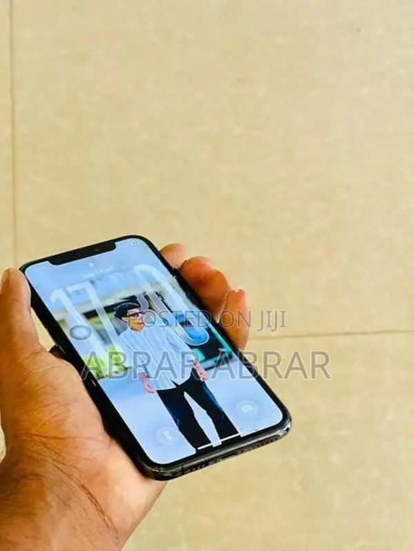 Apple iPhone 11 Pro (Used)
