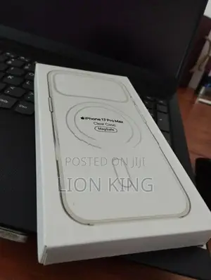 Apple iPhone 17 Pro Max Clear Case Magsafe
