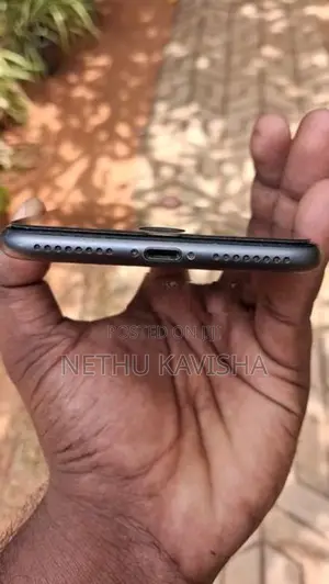 Apple iPhone 8 Plus (Used)