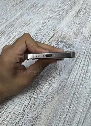 Apple iPhone 16 Pro (Used)