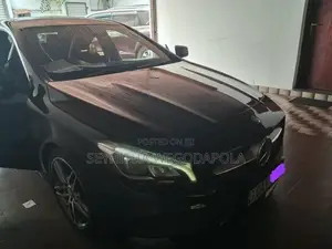 Mercedes Benz CLA 180 2017