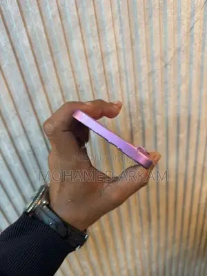 Apple iPhone 16 (Used)