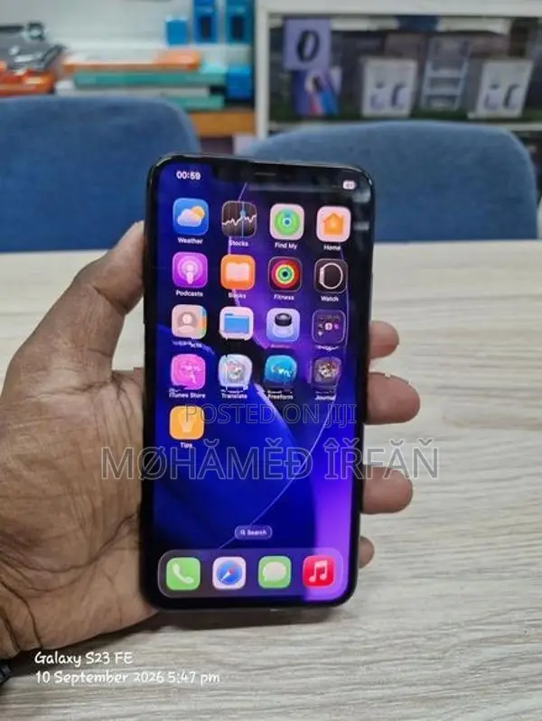 Apple iPhone 11 Pro Max (Used)