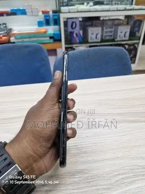Apple iPhone 11 Pro Max (Used)