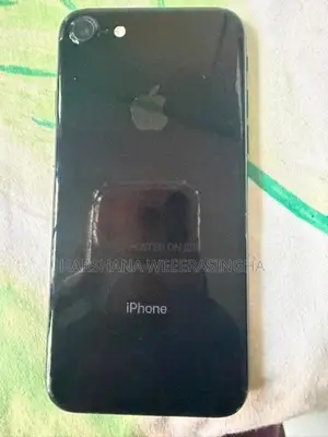 Apple iPhone 7 (Used)