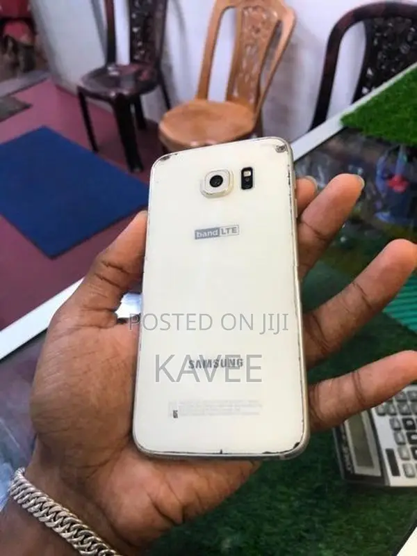 Samsung Galaxy S6 (Used)