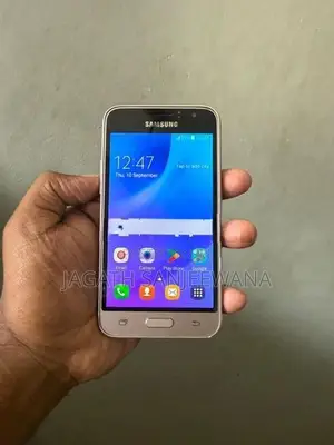 Samsung J120G (Used)