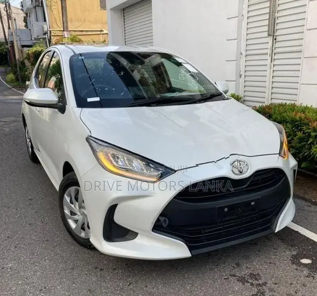 Toyota Yaris G LED 2023