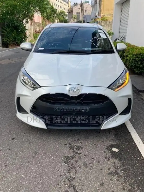 Toyota Yaris G LED 2023