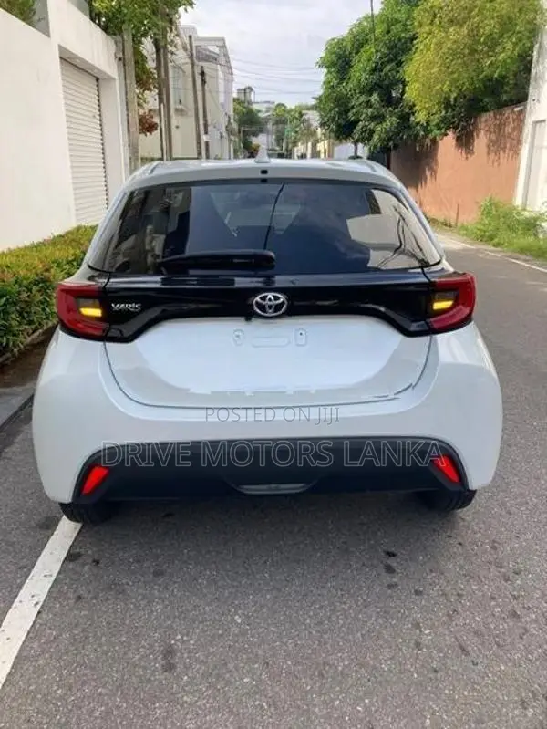 Toyota Yaris G LED 2023