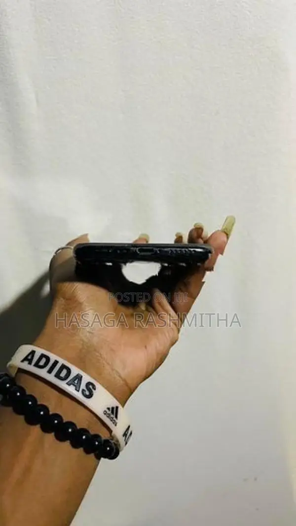 Apple iPhone X (Used)