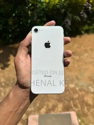 Apple iPhone 8 (Used)