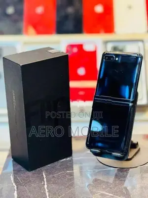 Samsung Galaxy Z Flip 8/256GB (Used)