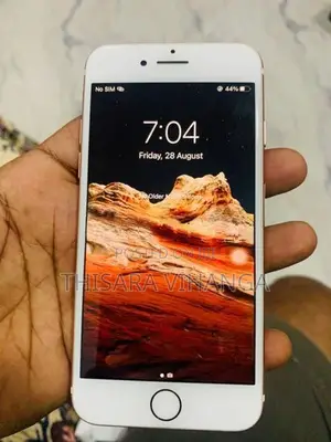 Apple iPhone 7 128GB (Used)