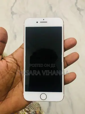 Apple iPhone 7 128GB (Used)