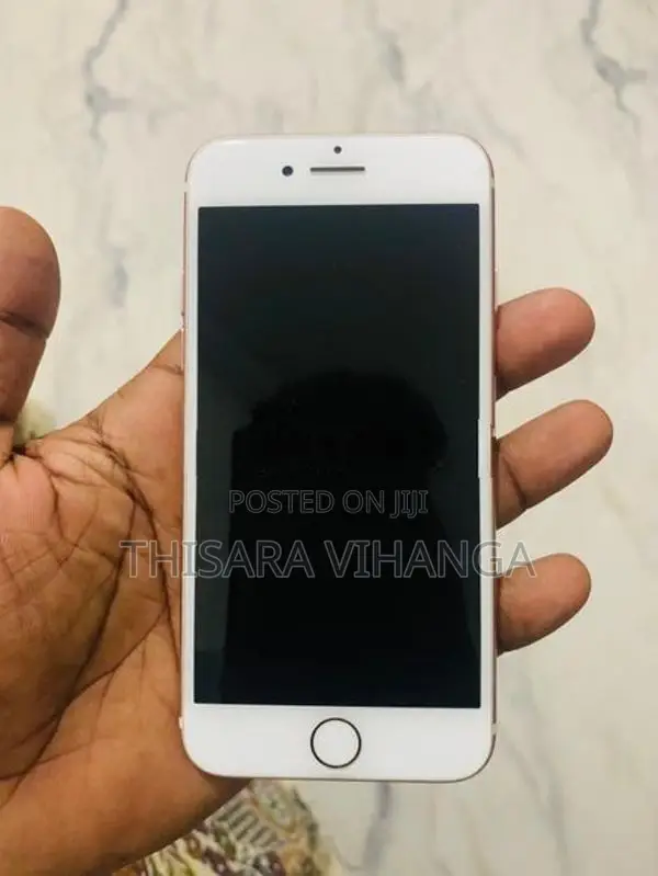 Apple iPhone 7 128GB (Used)