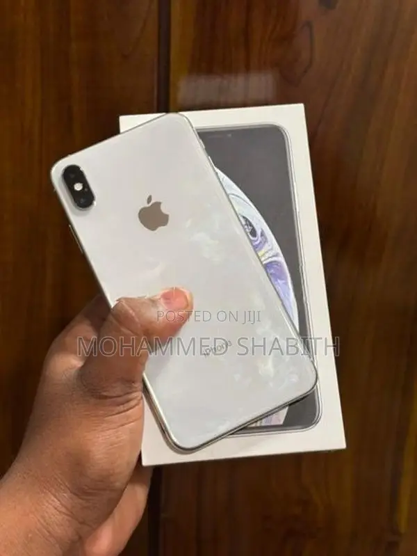 Apple iPhone XS Max (Used)