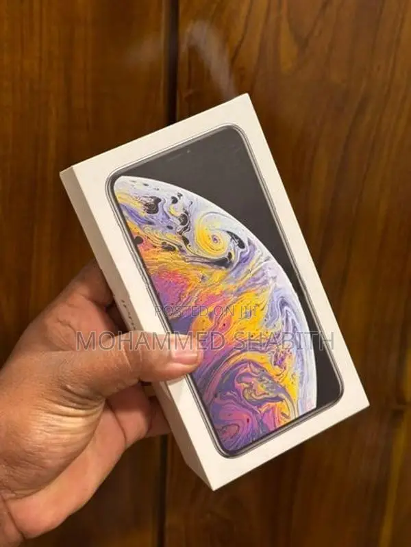 Apple iPhone XS Max (Used)