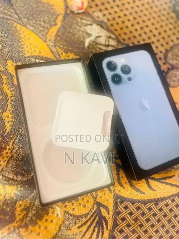 Apple iPhone 13 Pro (Used)