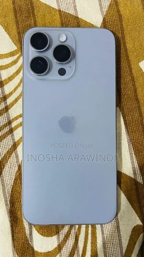 Apple iPhone 15 Pro Max (Used)