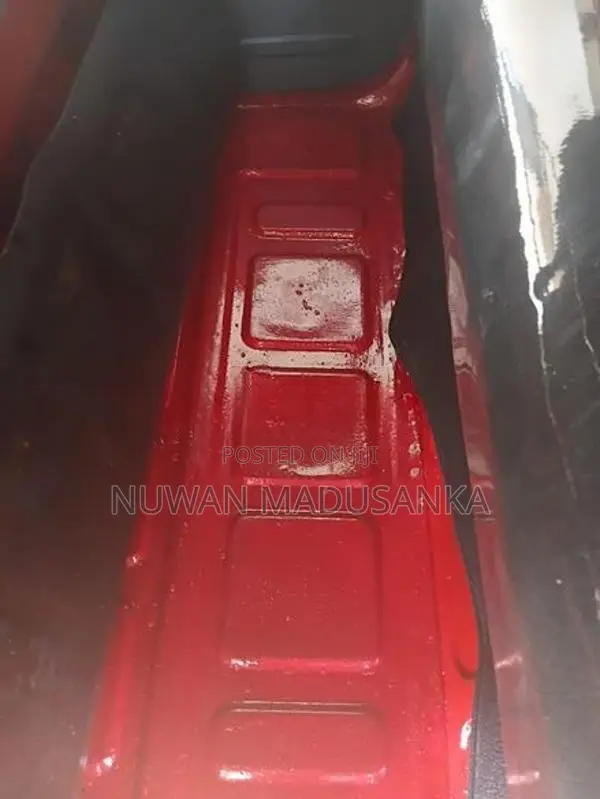 Bajaj RE 2015