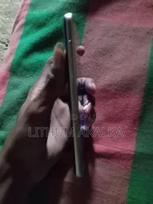 Samsung Galaxy A8 (Used)