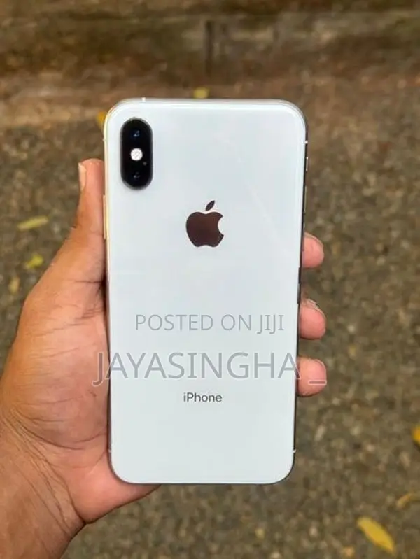 Apple iPhone XS 256GB (Used)